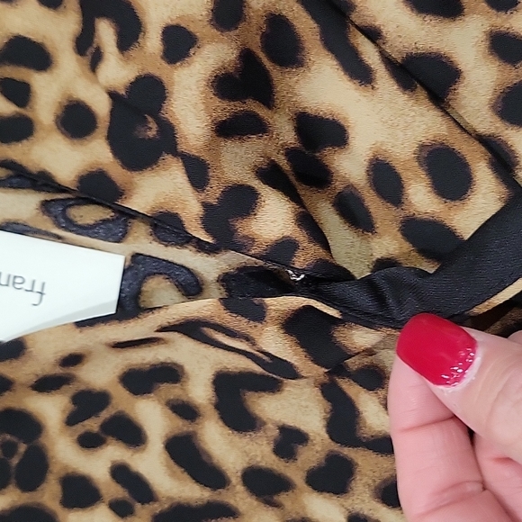 🆕 MI ami wrap dress - Picture 3 of 8